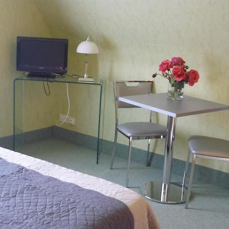 Bed and Breakfast Le Miramont Orincles Pokój zdjęcie